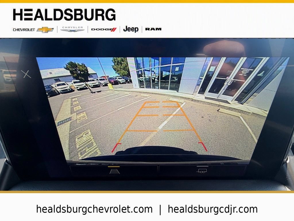 2024 Chevrolet Suburban Premier - Photo 23