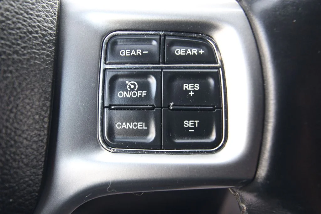 Used 2016 Black Ram Laramie Longhorn image 22