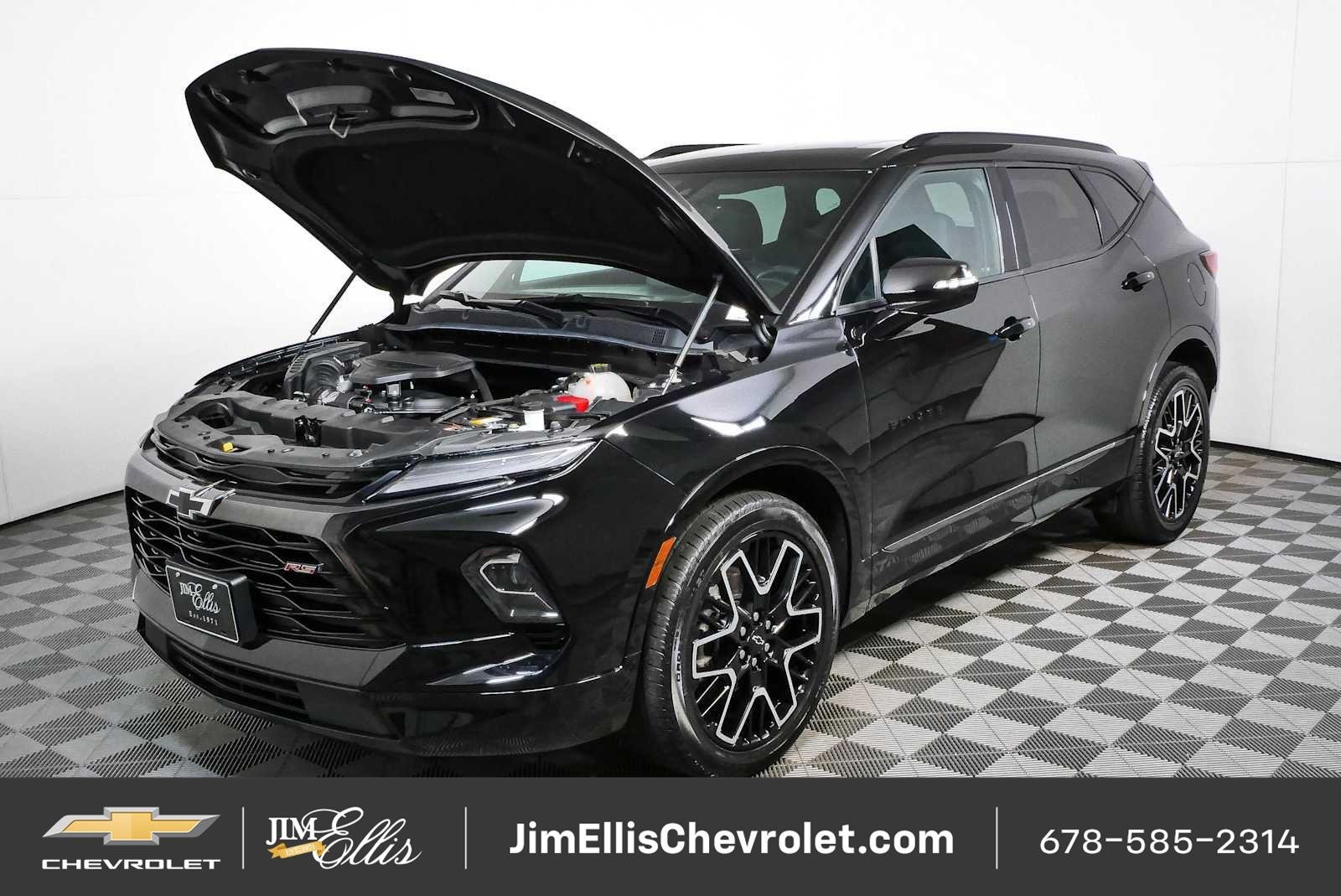 Certified Used 2023 Black Chevrolet RS image 33