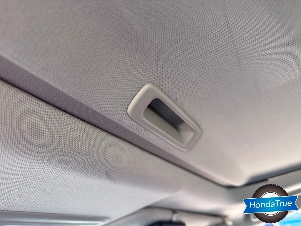 Used 2018  Honda EX image 7