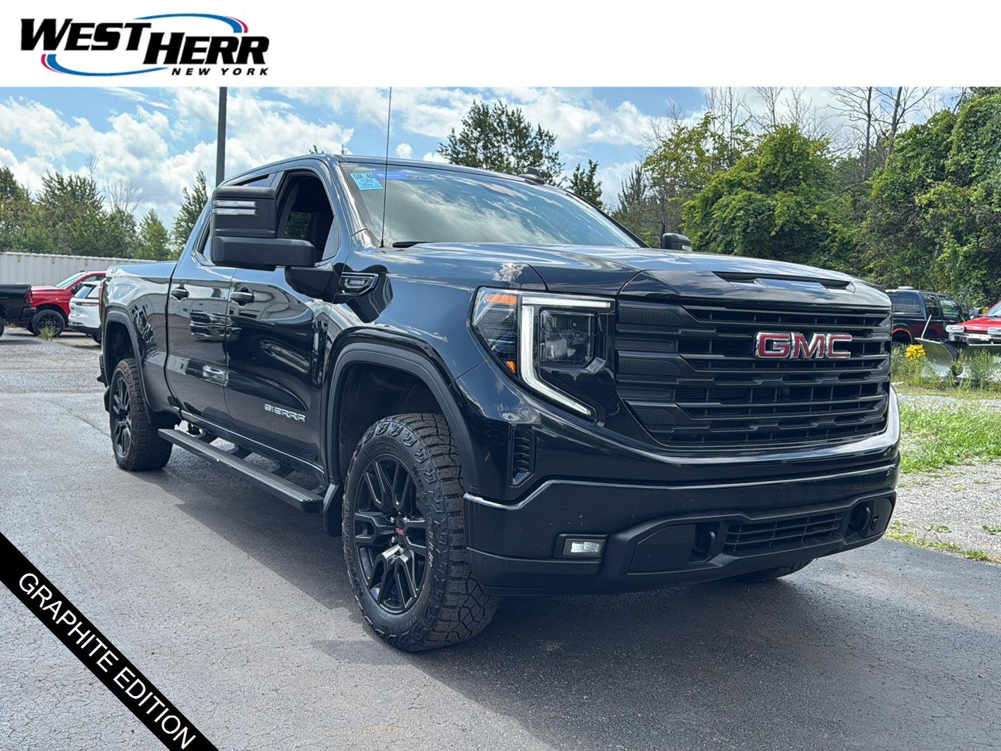 Used 2024 Onyx Black GMC Pro image 1