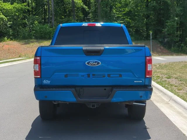Used 2020 Blue Ford XLT image 12