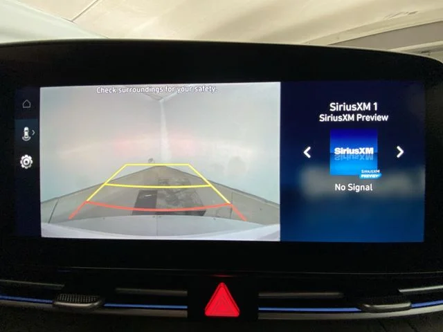 Used 2024 White Hyundai SEL image 17