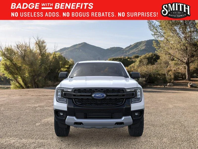 New 2025 Oxford White Ford XLT image 7