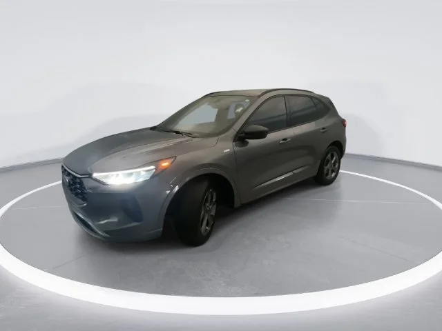 Used 2024 Gray Ford ST-Line image 2