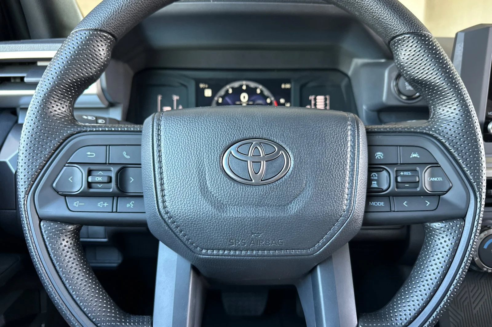New 2026 Ice Cap Toyota SR5 image 22