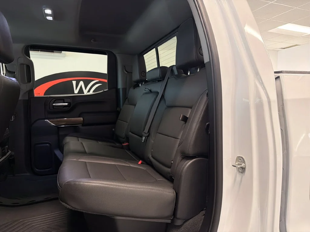 Used 2021 White Chevrolet RST image 10