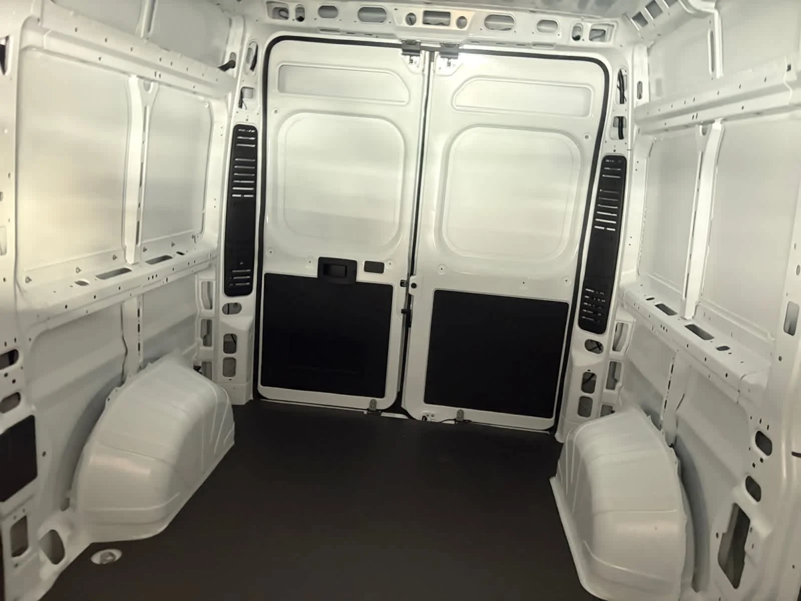Used 2026 Bright White Clearcoat Ram Tradesman image 15