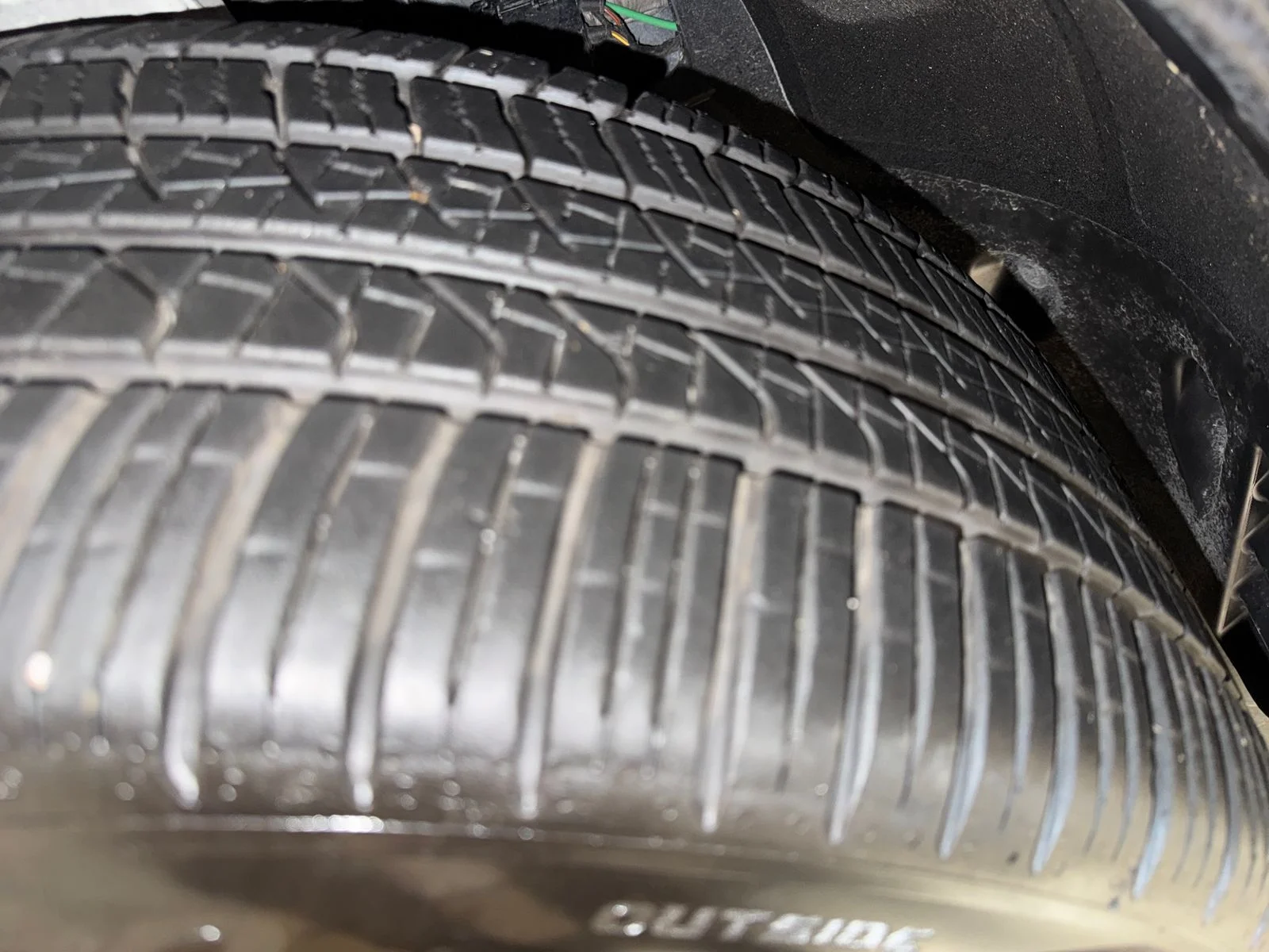 Used 2025 Gray Metallic BMW xDrive50e image 11