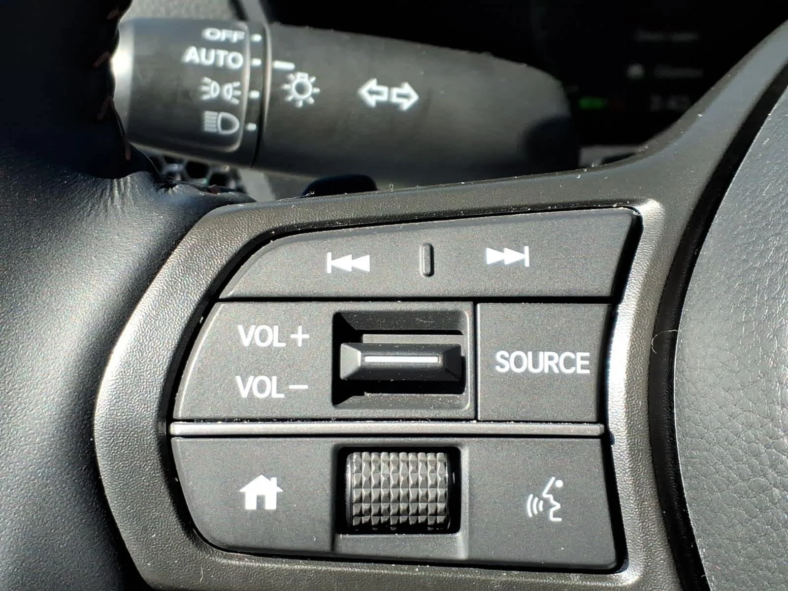 2025 Honda CR-V Sport - Photo 11