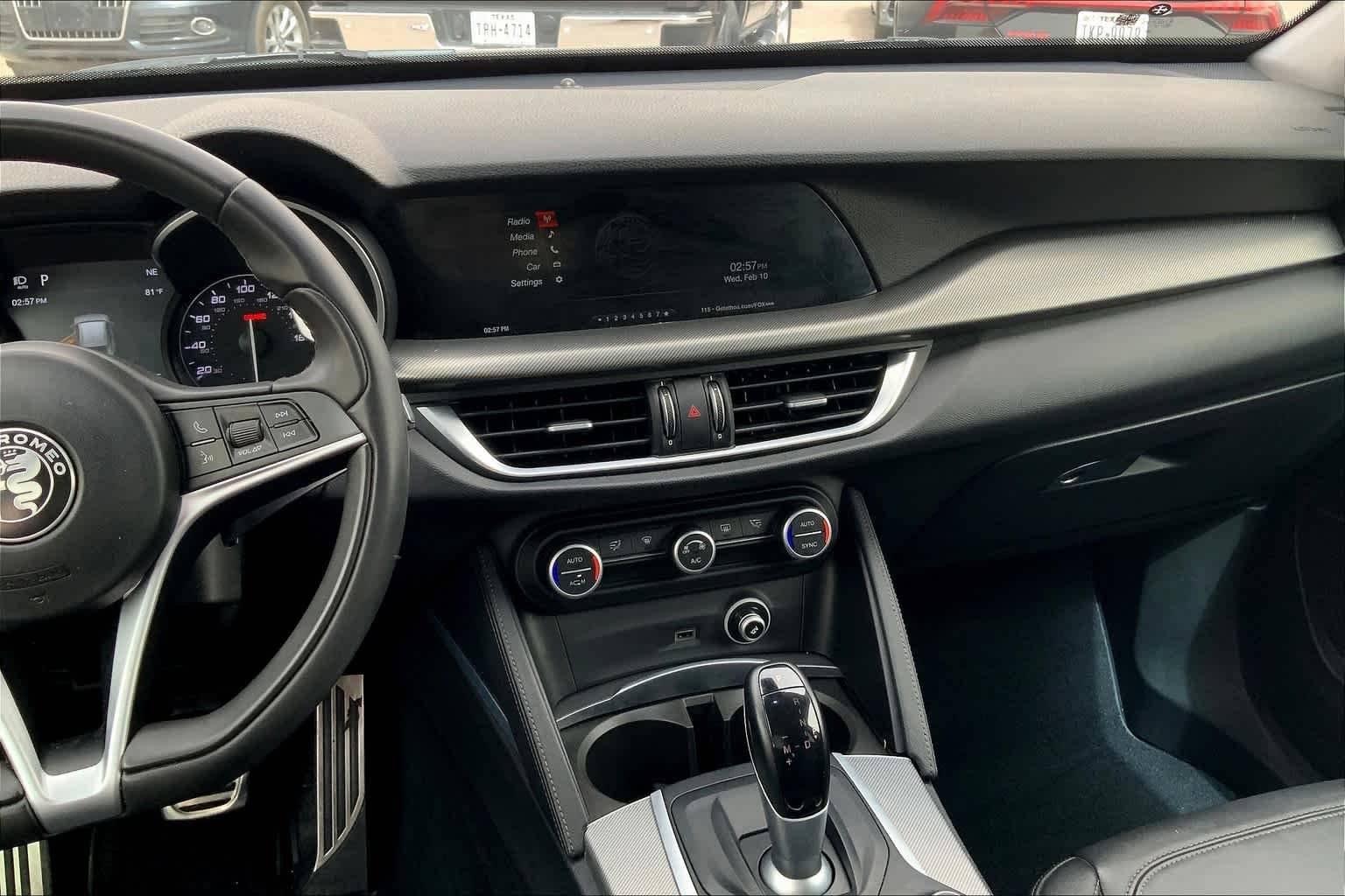 Used 2019 Imola Titanium Metallic Alfa Romeo Sport image 7