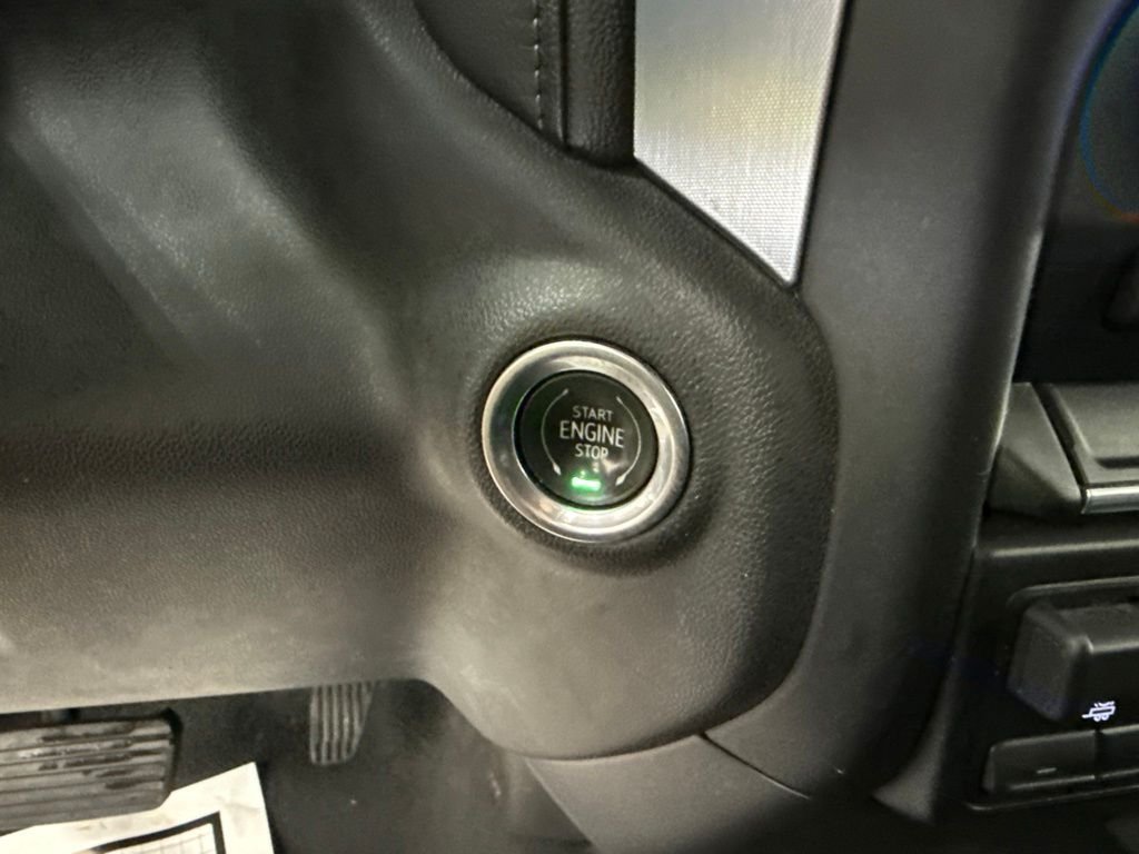 Used 2019 Gray GMC SLE image 34