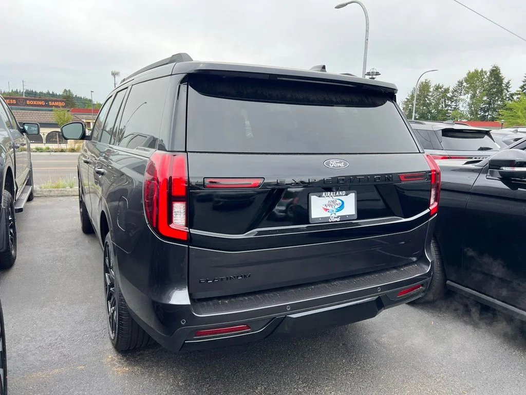 New 2026 Dark Matter Gray Metallic Ford Platinum® image 9