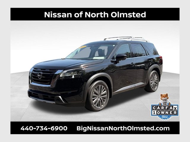 2023 Nissan Pathfinder SL