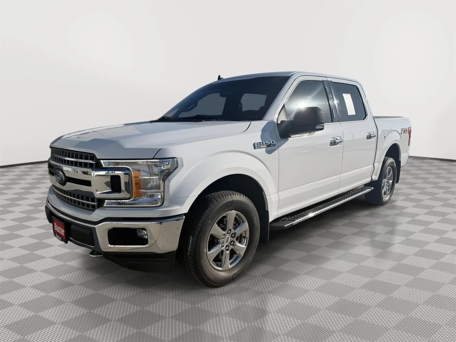 Used 2019 Oxford White Ford XLT image 3