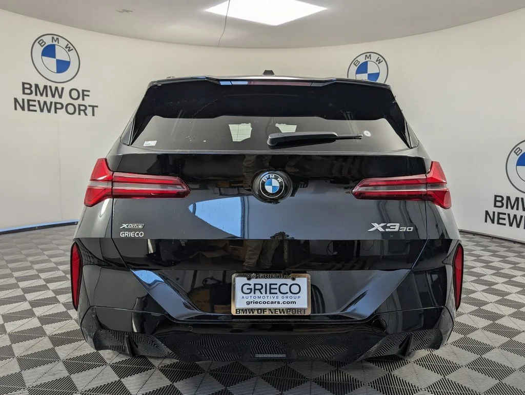New 2026 Black Sapphire Metallic BMW 30 xDrive image 7