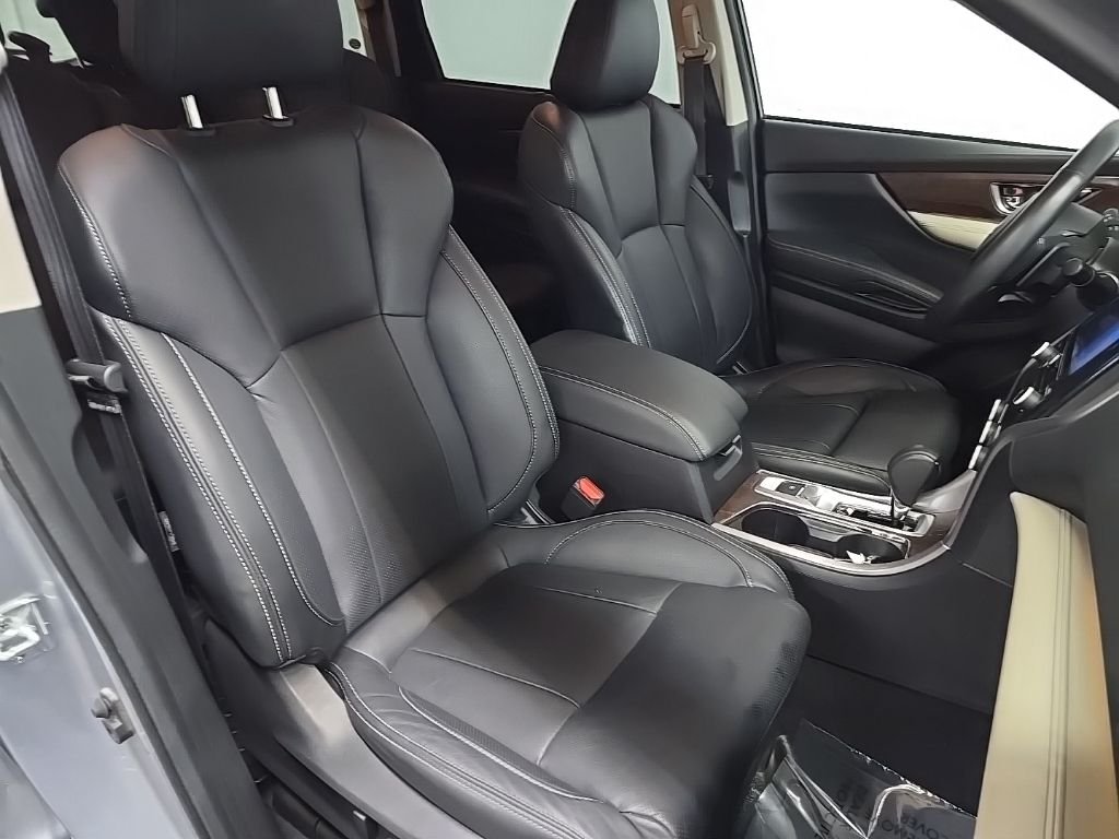 Used 2022 Ice Silver Metallic Subaru Touring image 15
