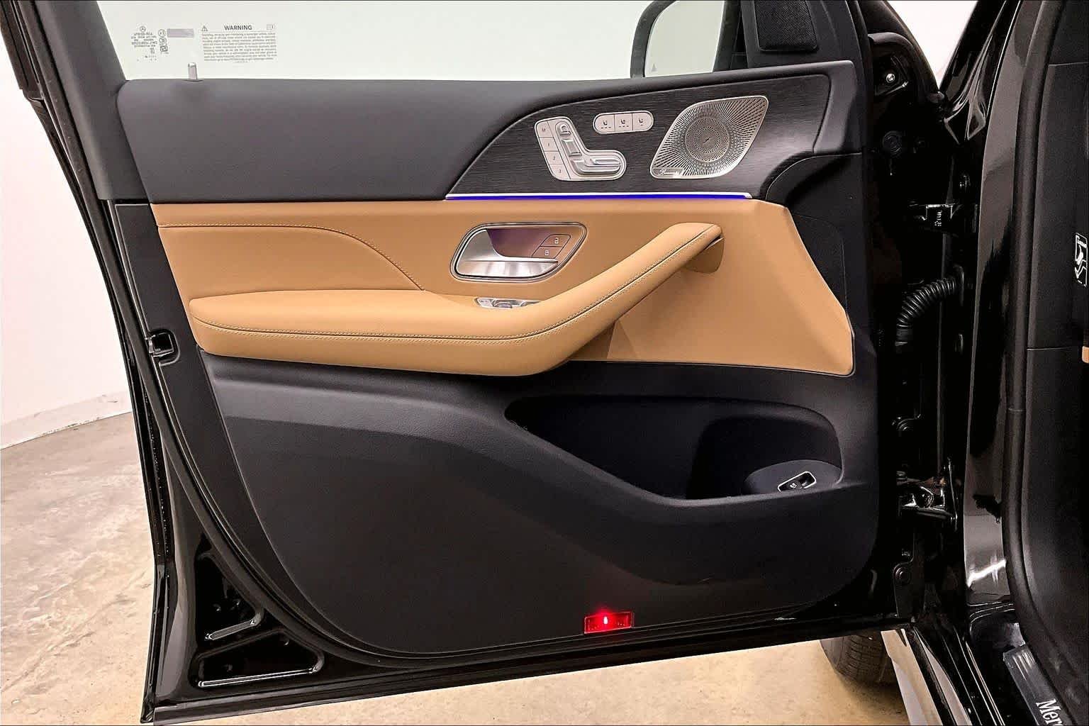 New 2026 Obsidian Black Metallic Mercedes-Benz GLE 450 image 10