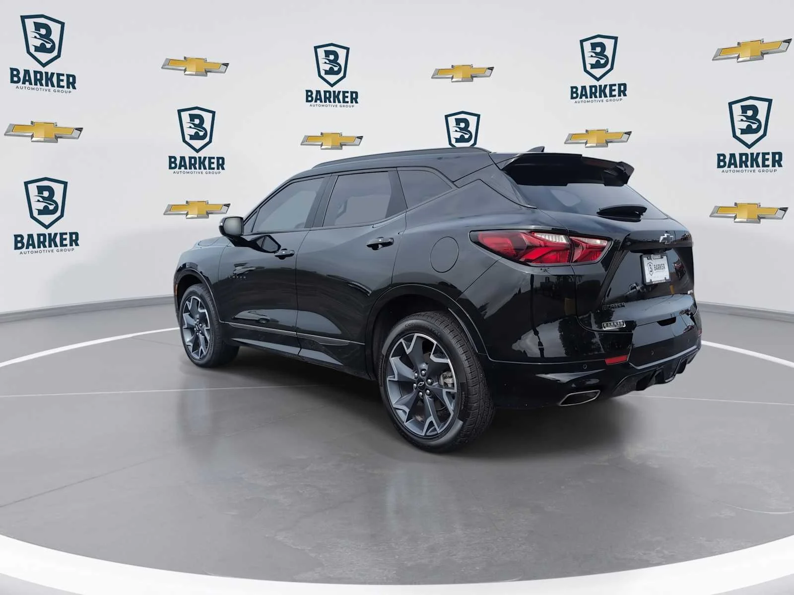 Used 2020 BLACK Chevrolet RS image 6