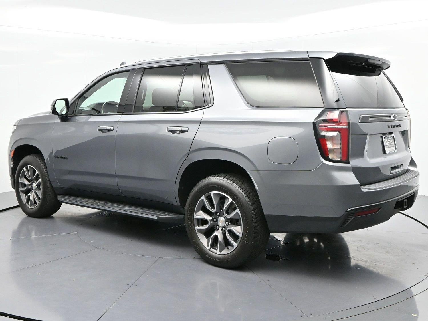Used 2021 Satin Steel Metallic Chevrolet LT image 5