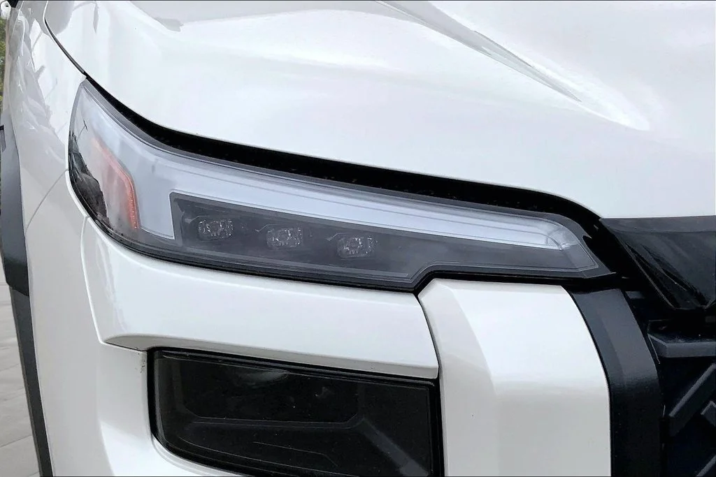Used 2026 White Subaru Limited XT image 32