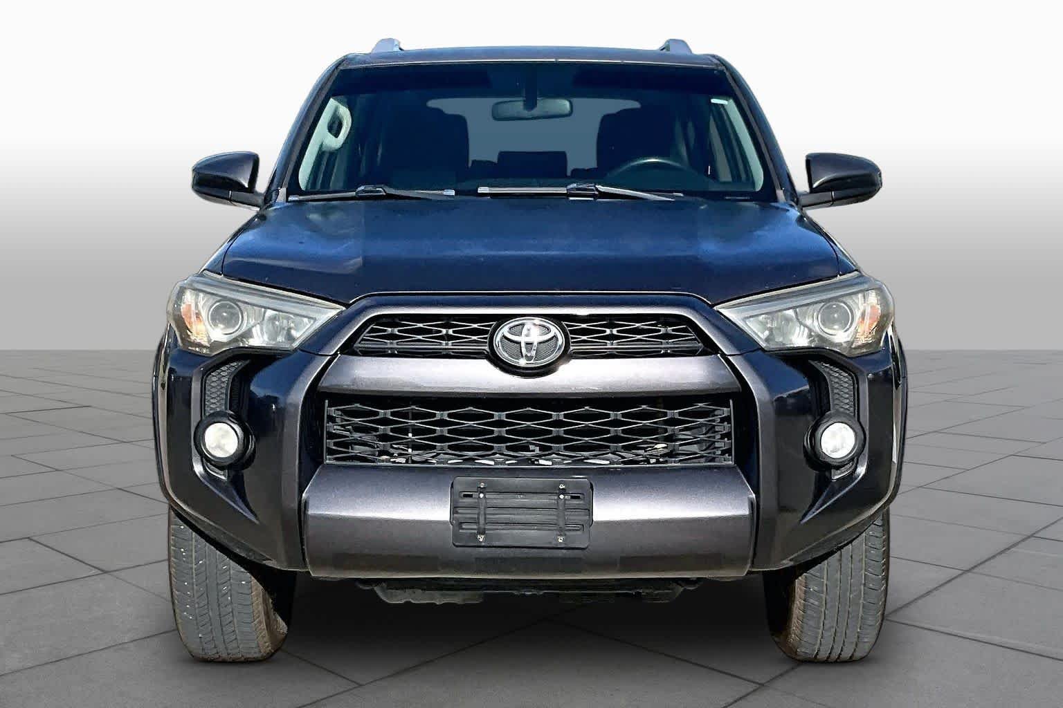 Pre-Owned 2016 Toyota 4Runner SR5
