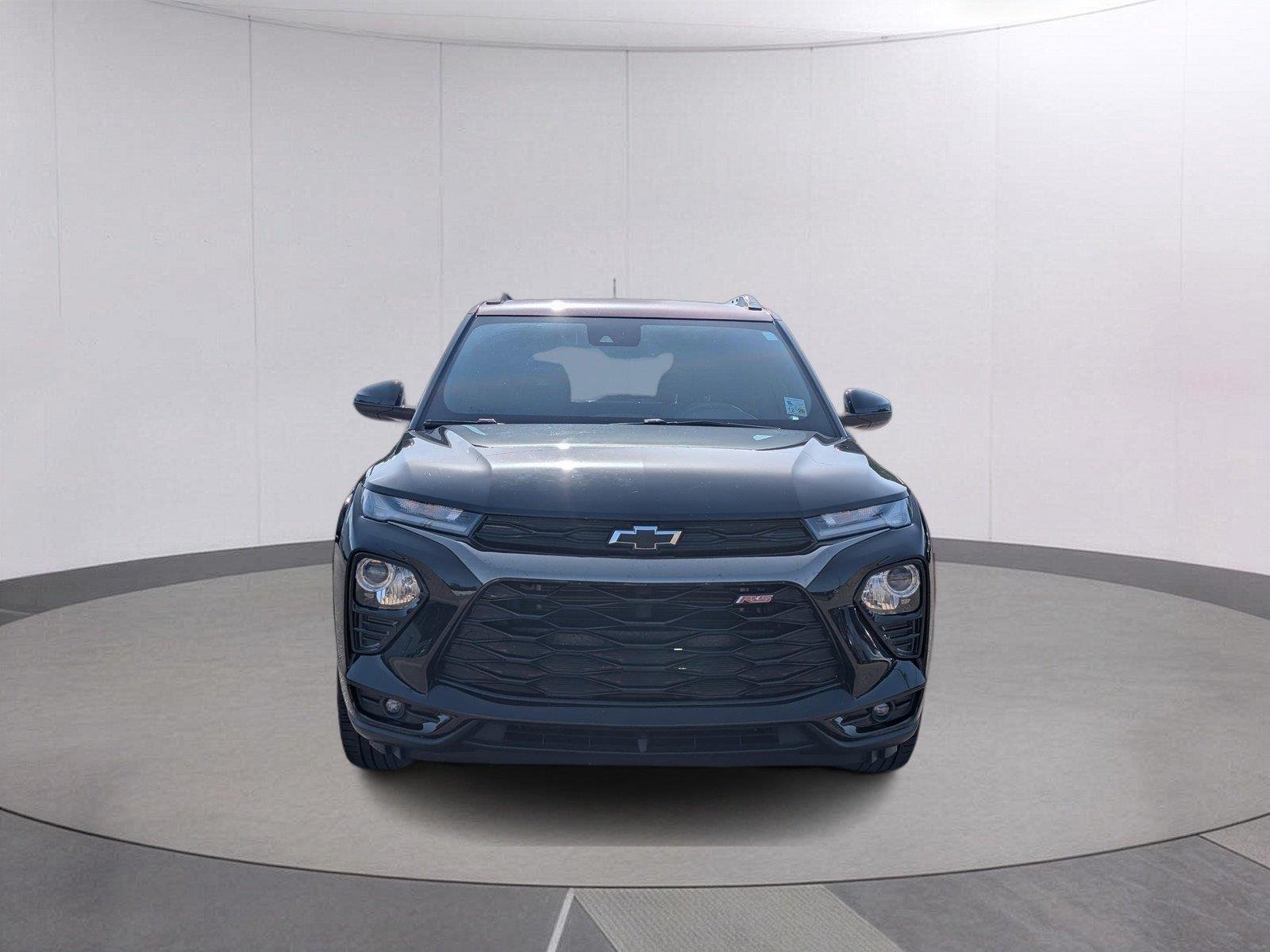 Used 2022 MOSAIC BLACK METALLIC Chevrolet RS image 8