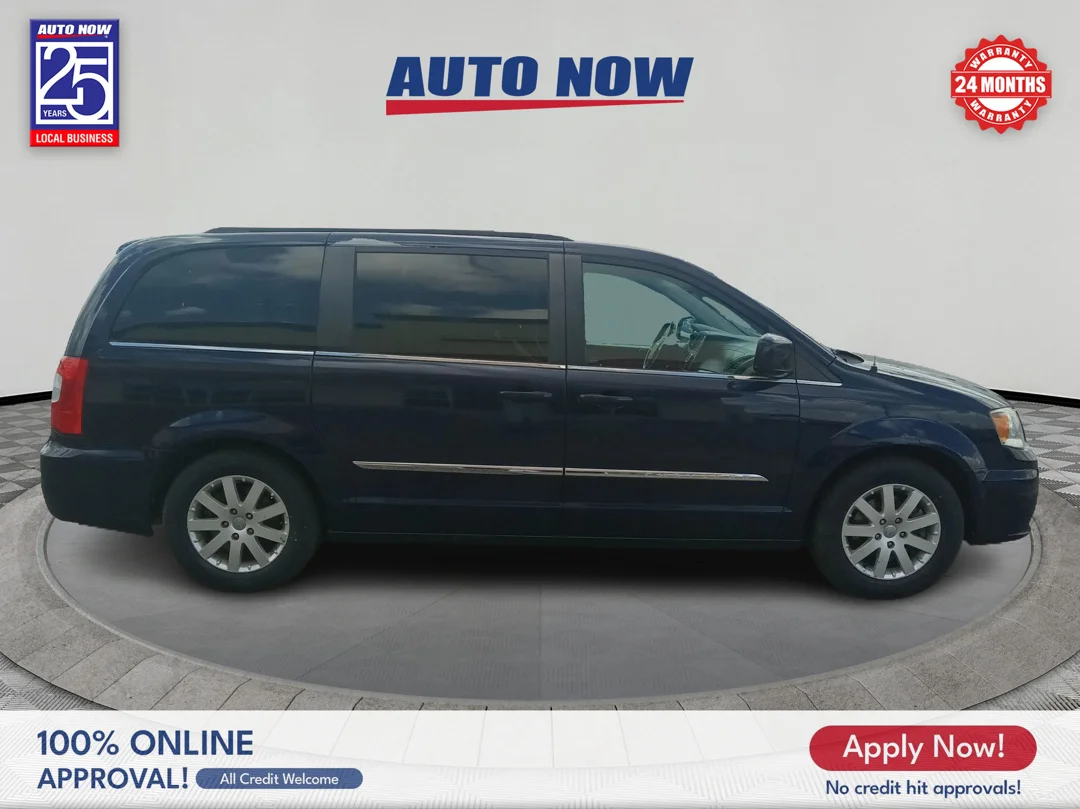 Used 2015 Blue Chrysler Touring image 7