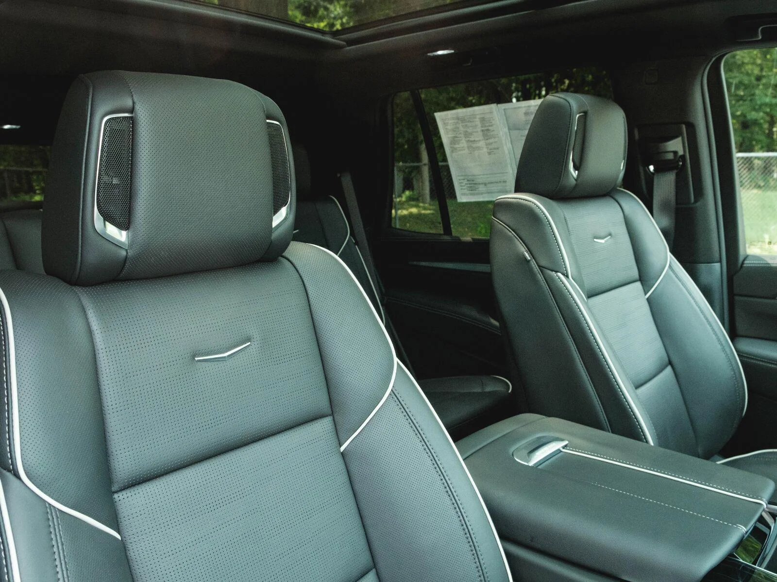 2026 Cadillac Escalade Sport - Photo 29