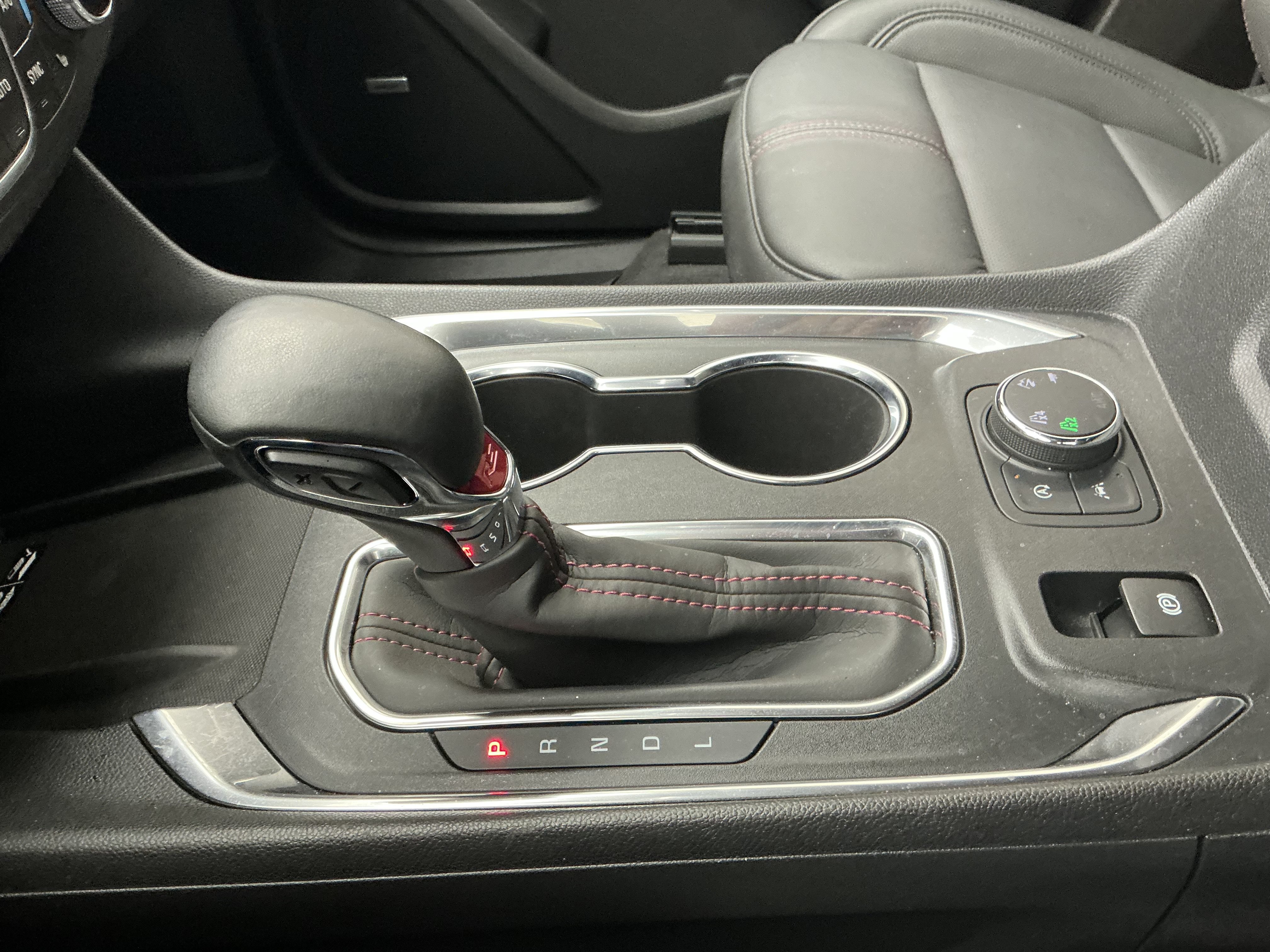 Used 2024 Radiant Red Tintcoat Chevrolet RS image 13