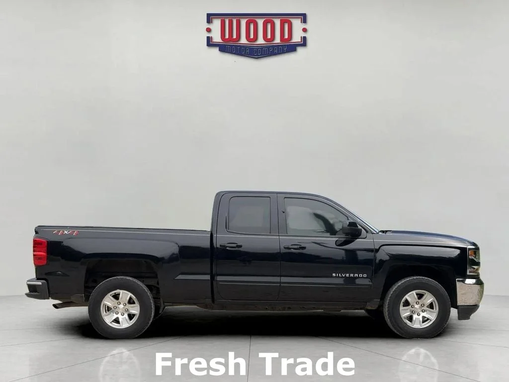 Used 2019 Black Chevrolet LT image 6