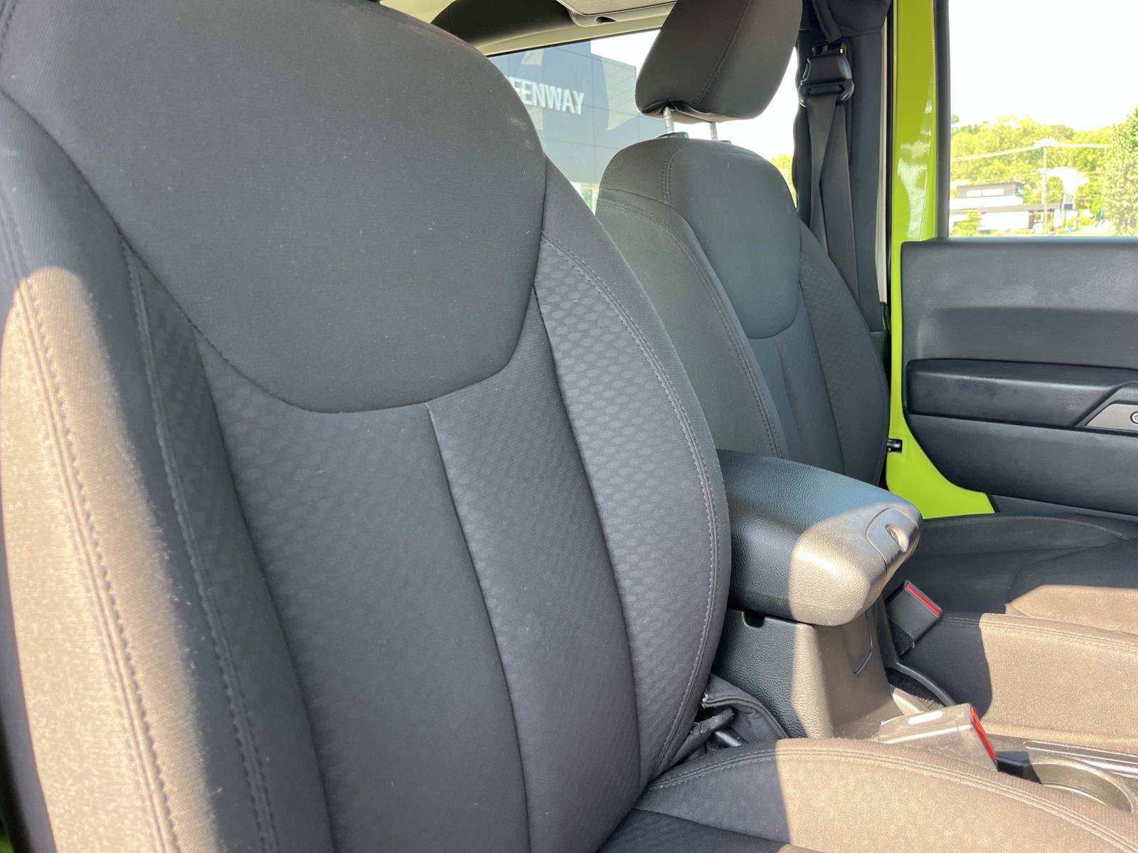 Used 2017 Hypergreen Clearcoat Jeep Sport image 17