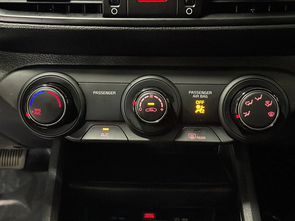 Used 2023 Black Kia LX image 21