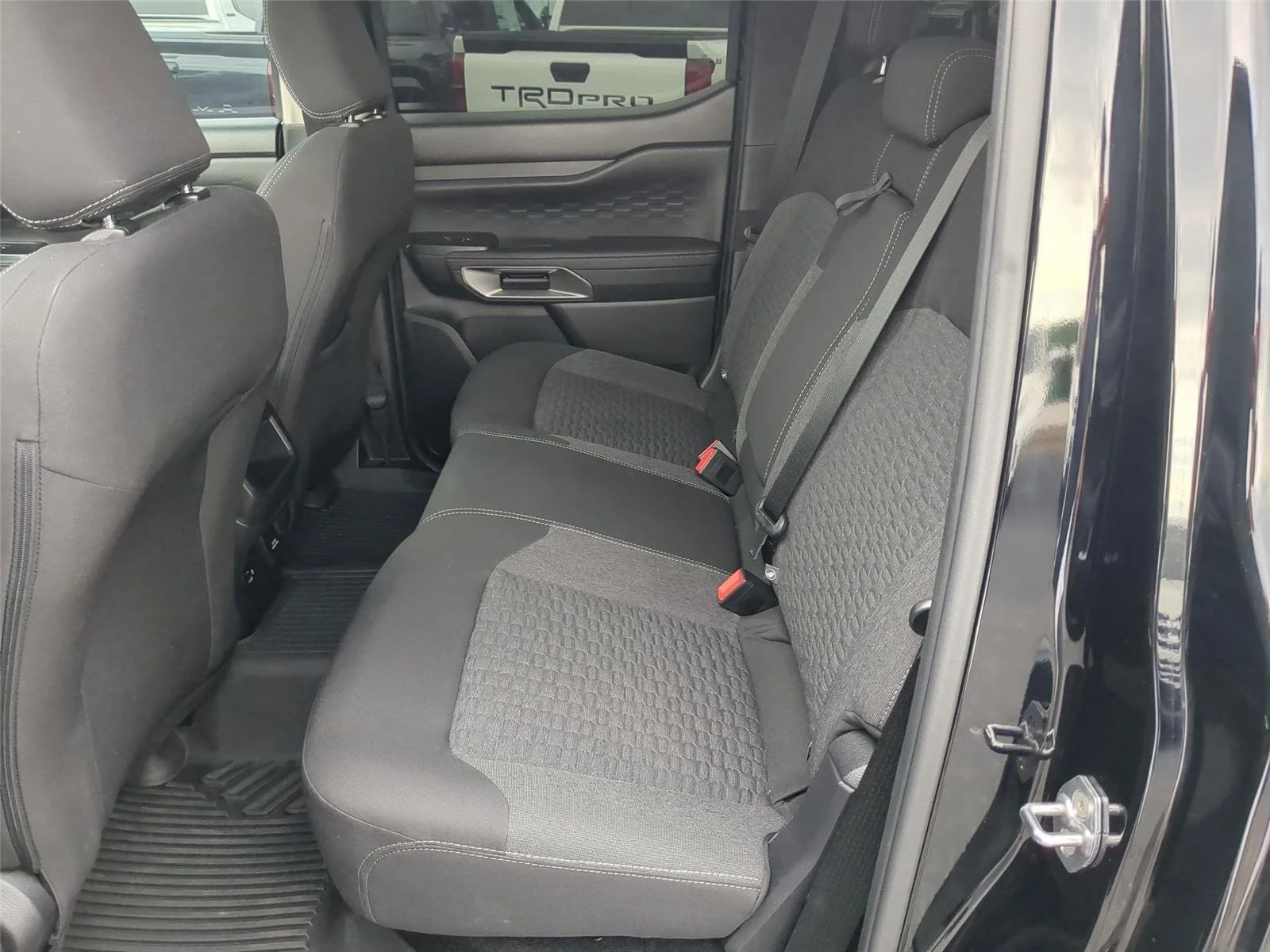 Used 2025 Shadow Black Ford XLT image 32
