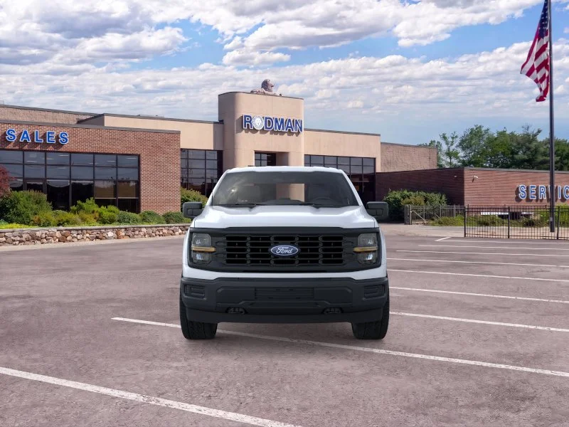 New 2026 Oxford White Ford XL image 6