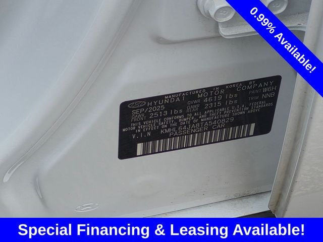 Used 2026 White Hyundai SEL Sport image 29