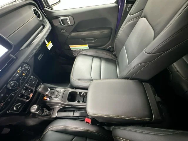 New 2026 Reign Exterior Paint Jeep Sahara image 23