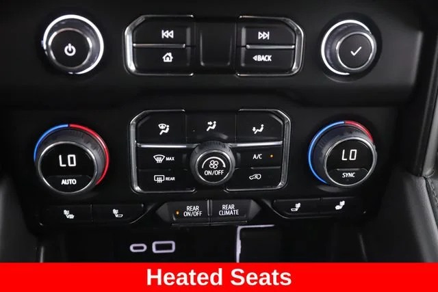 Used 2024 Silver Chevrolet Z71 image 4