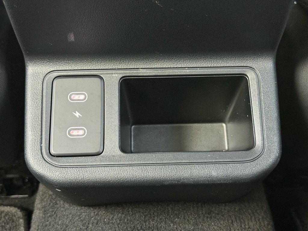 Used 2025 Morning Haze Kia EX image 31
