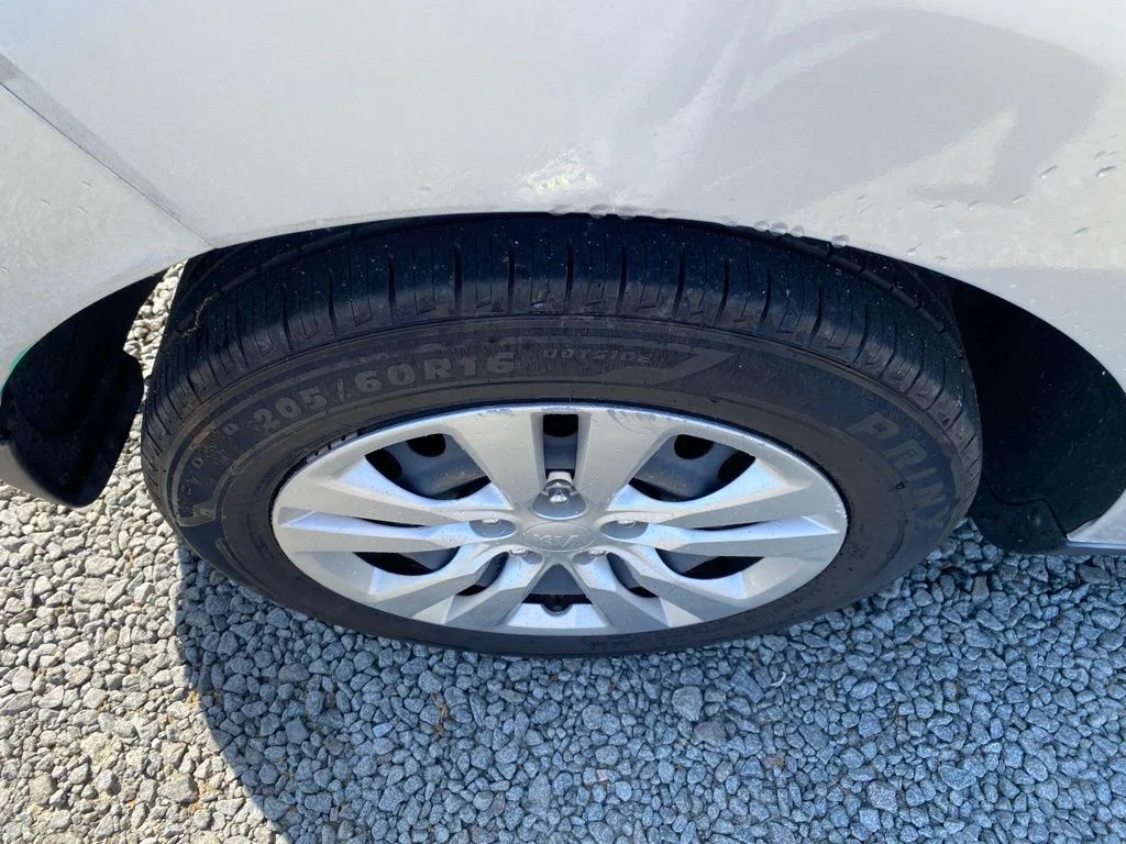 2021 Kia Soul LX - Photo 25