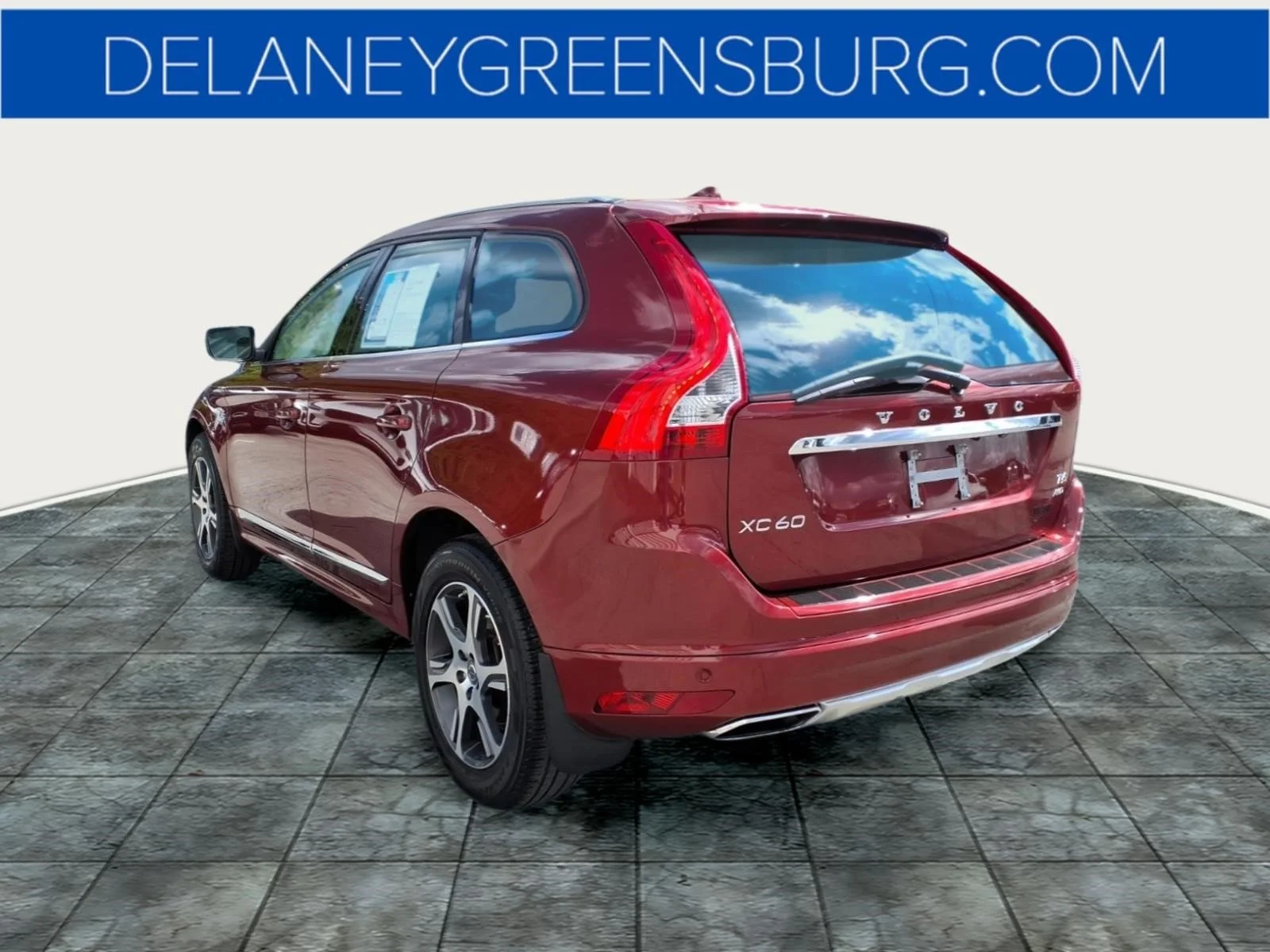 Used 2015 Flamenco Red Metallic Volvo T6 Premier Plus image 5