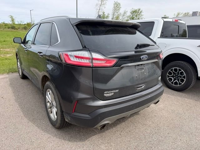 Used 2019 Magnetic Metallic Ford SEL image 5