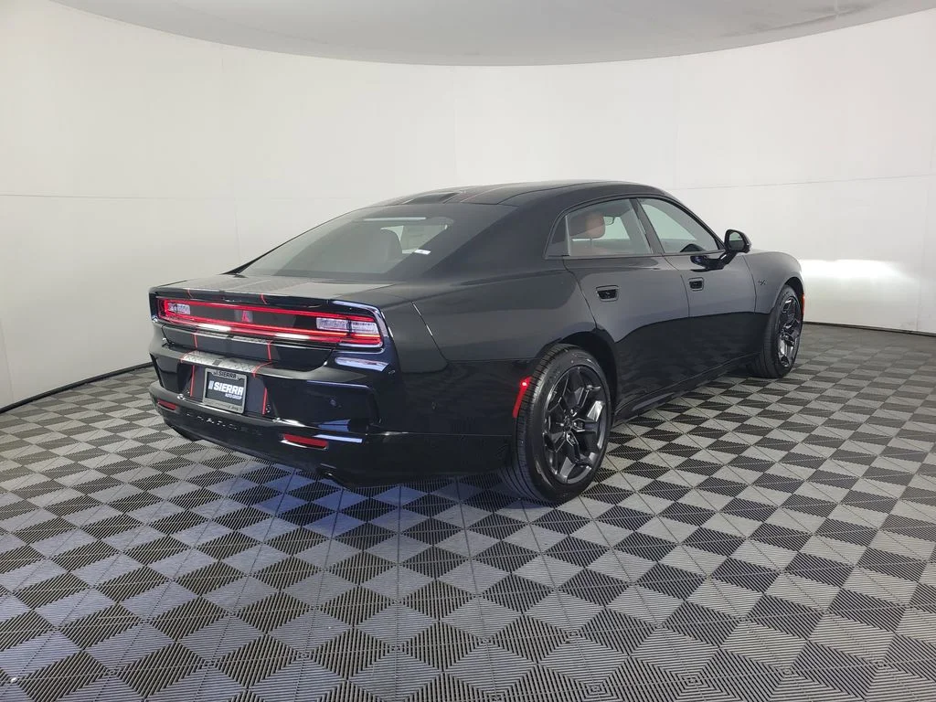 New 2026 Diamond Black Crystal Pearlcoat Dodge R/T Plus image 4