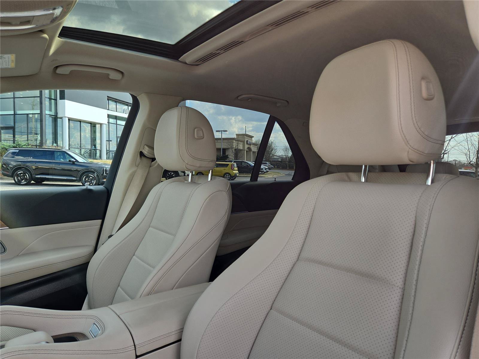 2021 Mercedes-Benz GLE GLE350 - Photo 24