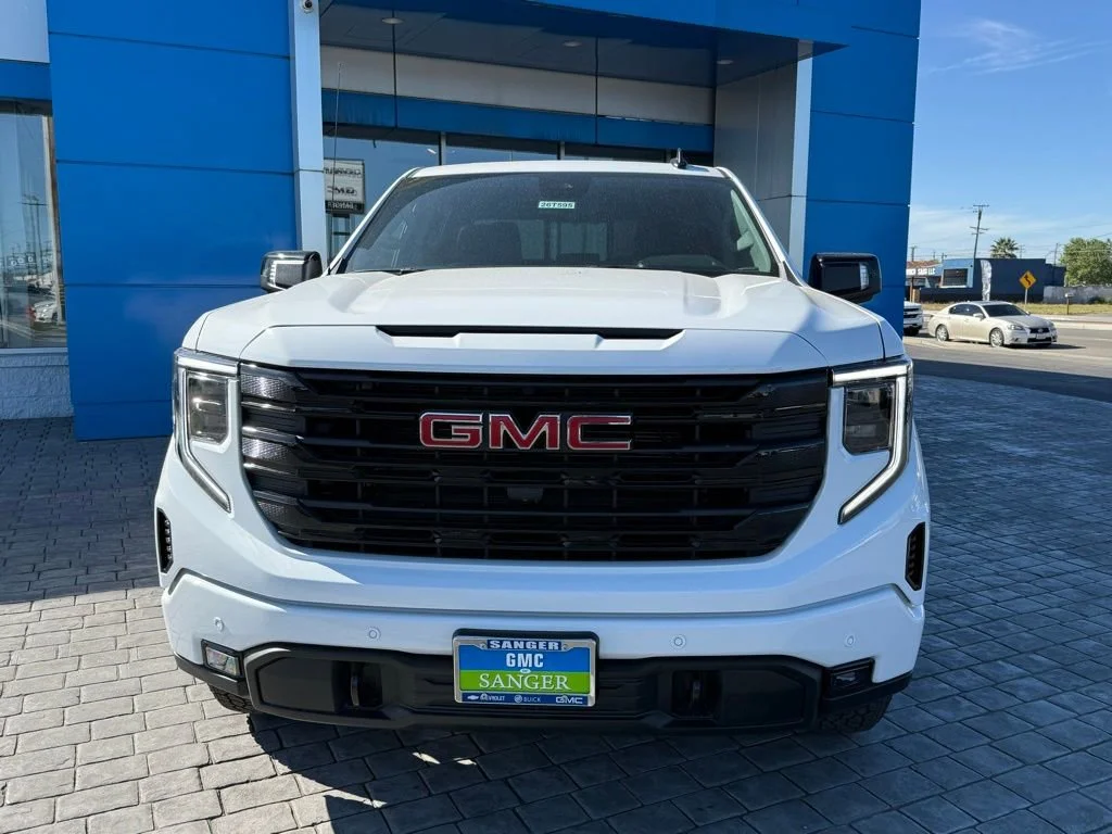 New 2026 Summit White GMC Elevation image 2