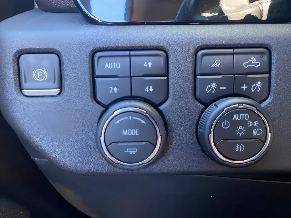 Used 2022 GLACIER BLUE METALLIC Chevrolet RST image 14