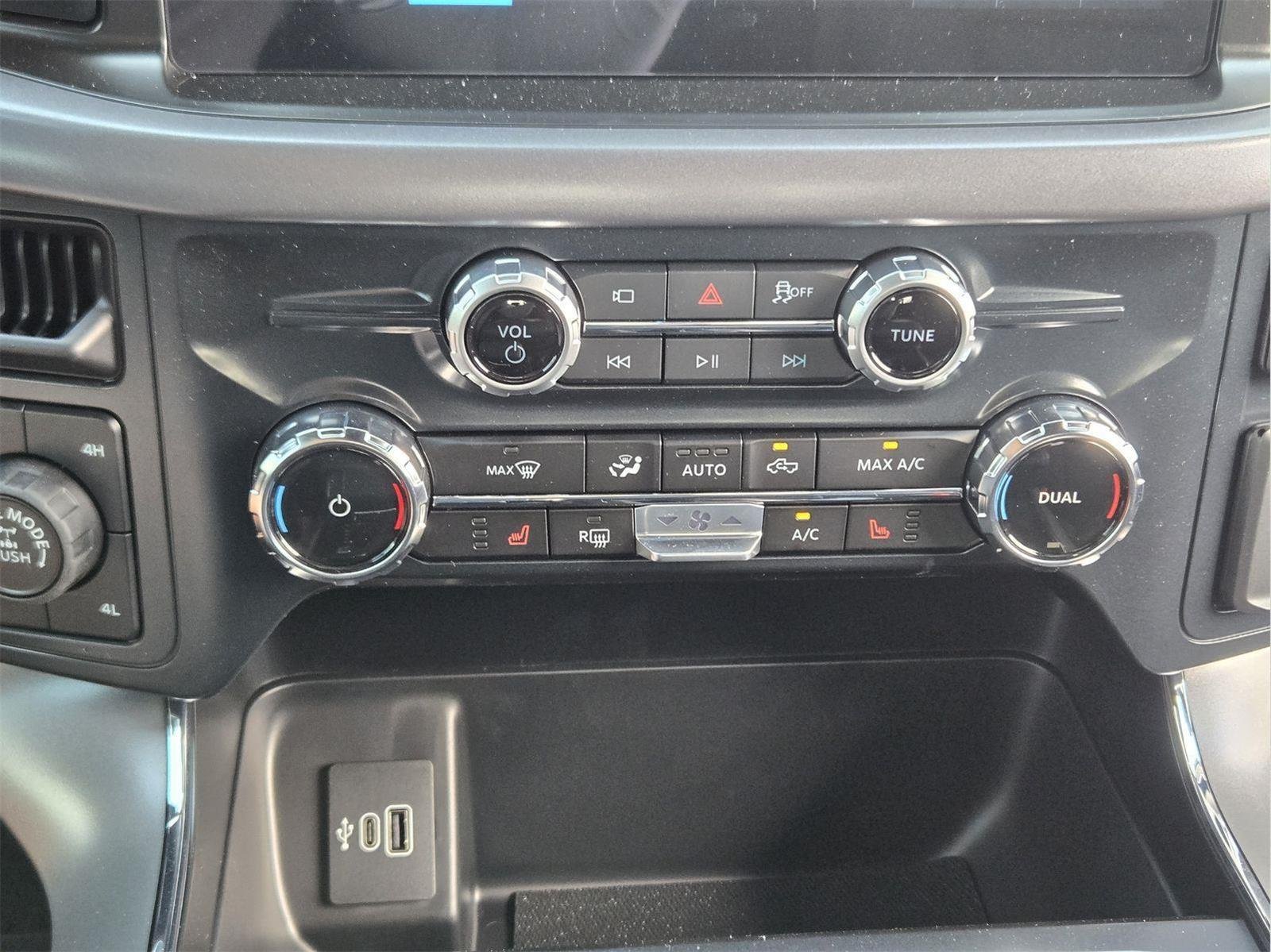 New 2026 Antimatter Blue Metallic Ford XLT image 13