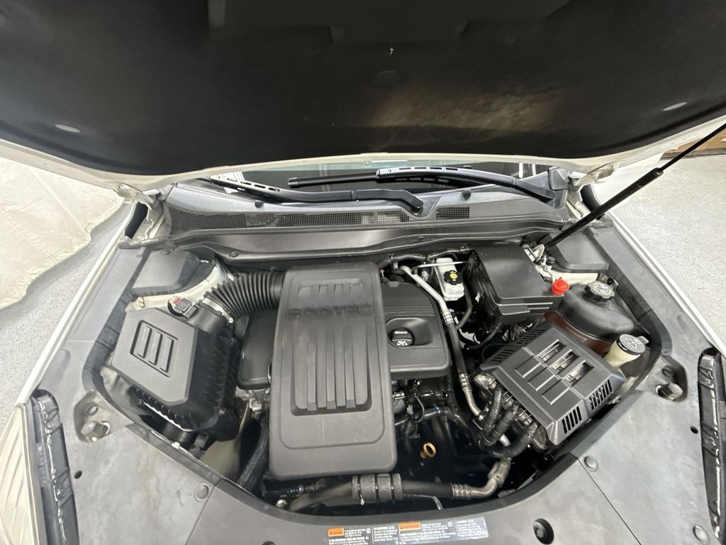 Used 2012 Summit White Chevrolet LT image 38