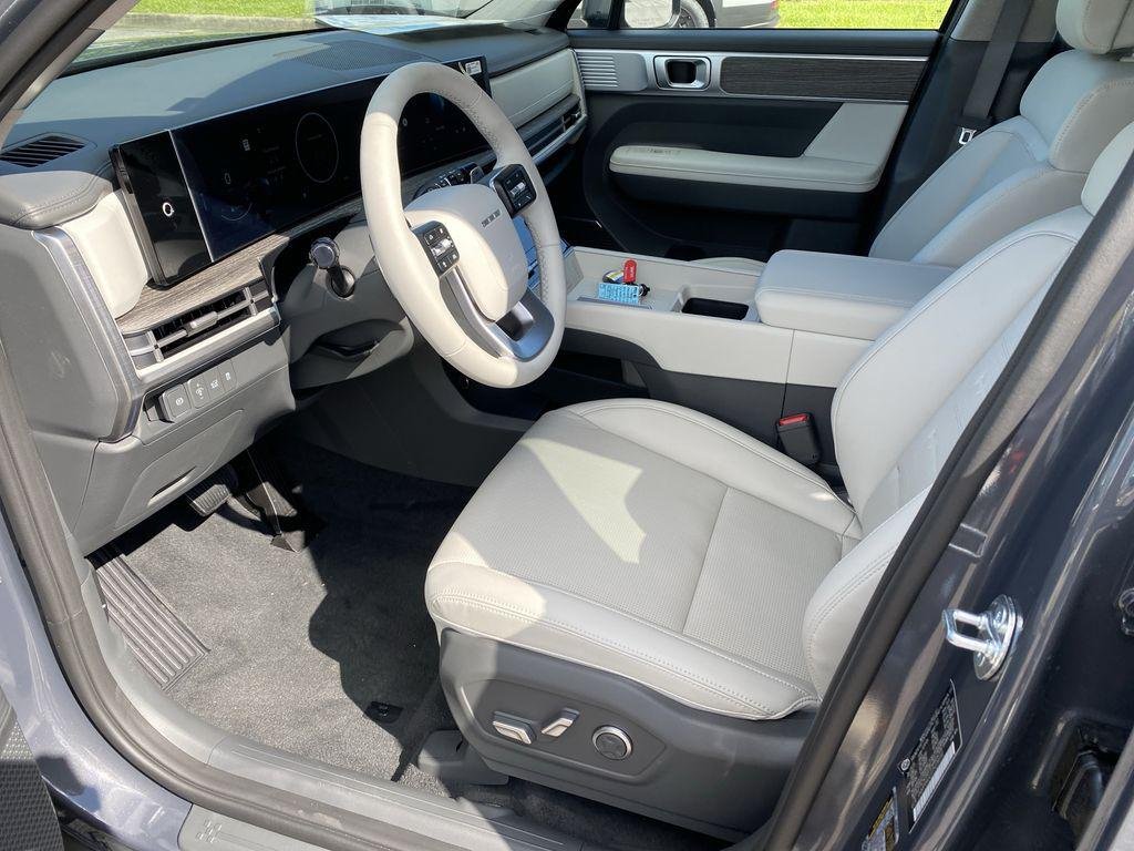 New 2026 Ecotronic Gray Hyundai Limited FWD image 10