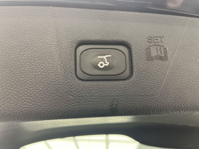 Used 2024 Stone Blue Ford SEL image 31